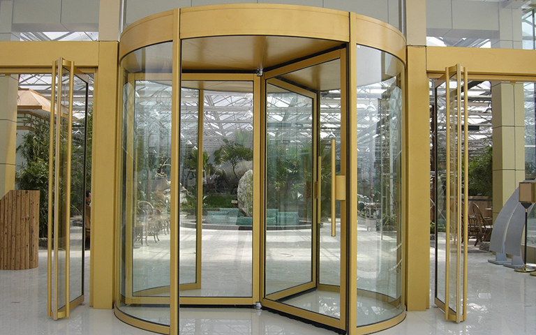 旋轉(zhuǎn)門(mén)