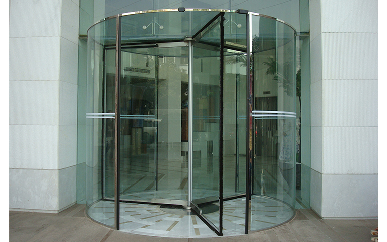 旋轉(zhuǎn)門(mén)