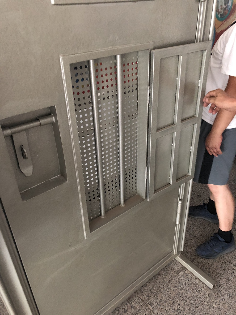 2020省二監監獄門樣品